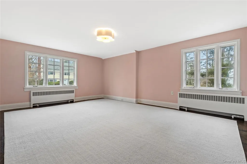 37 Bates Road Harrison NY 10528
