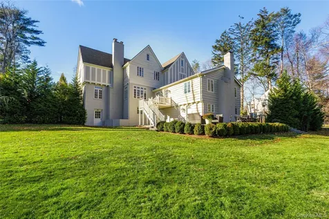 37 Bates Road Harrison NY 10528