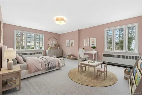 37 Bates Road Harrison NY 10528