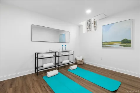 37 Bates Road Harrison NY 10528