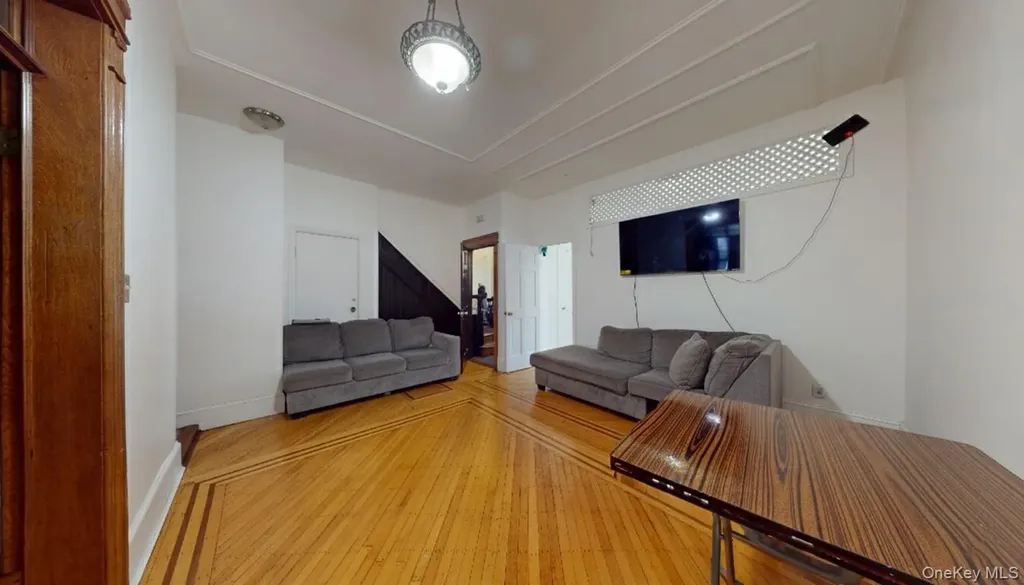 972 52nd Street Brooklyn NY 11219