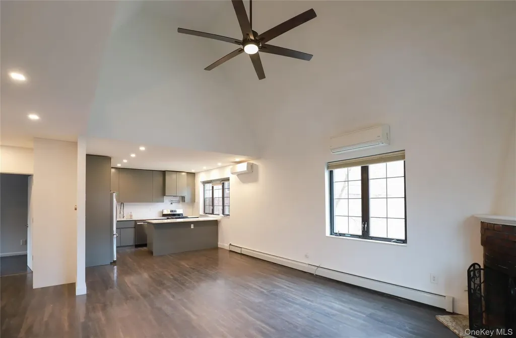 36-20 190th Street Flushing NY 11358
