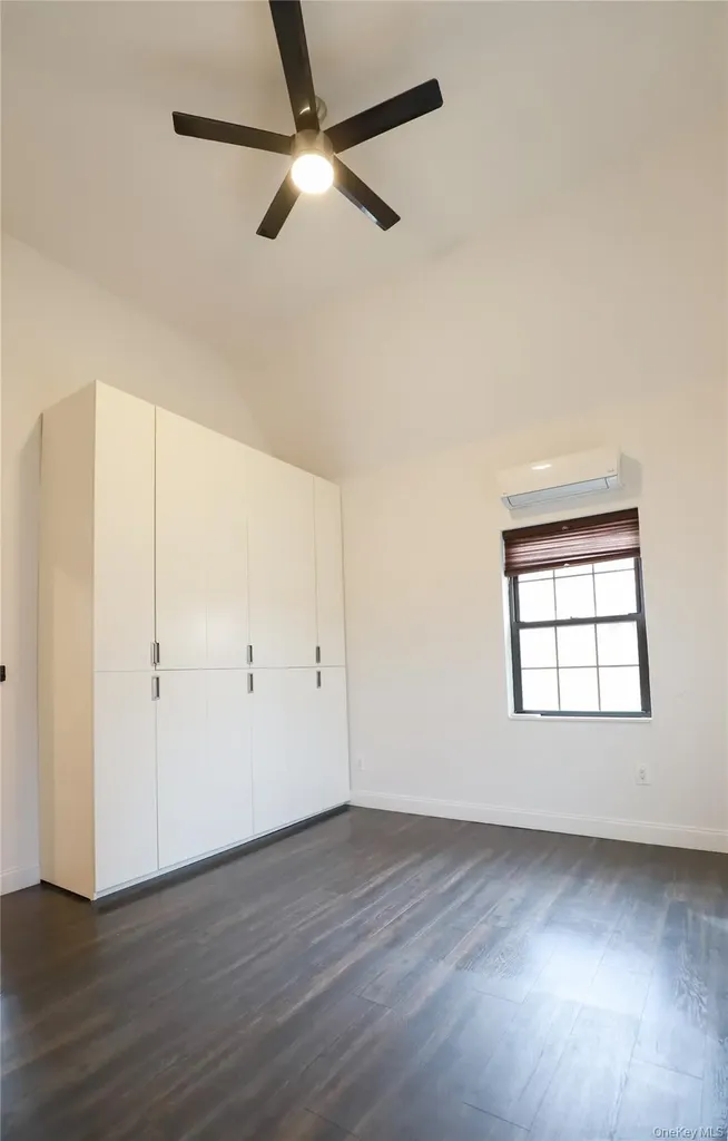 36-20 190th Street Flushing NY 11358