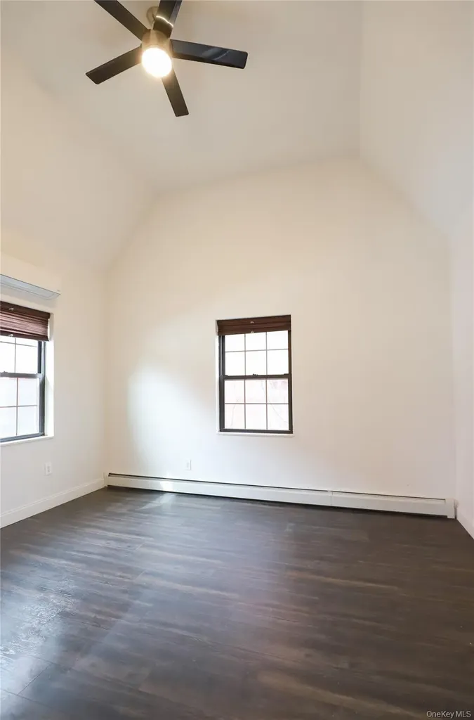 36-20 190th Street Flushing NY 11358