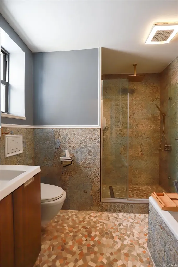 36-20 190th Street Flushing NY 11358