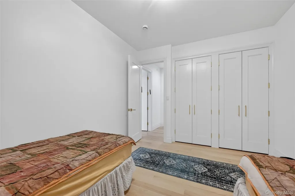 27 Ellish Parkway Spring Valley NY 10977