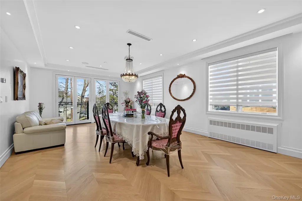 27 Ellish Parkway Spring Valley NY 10977