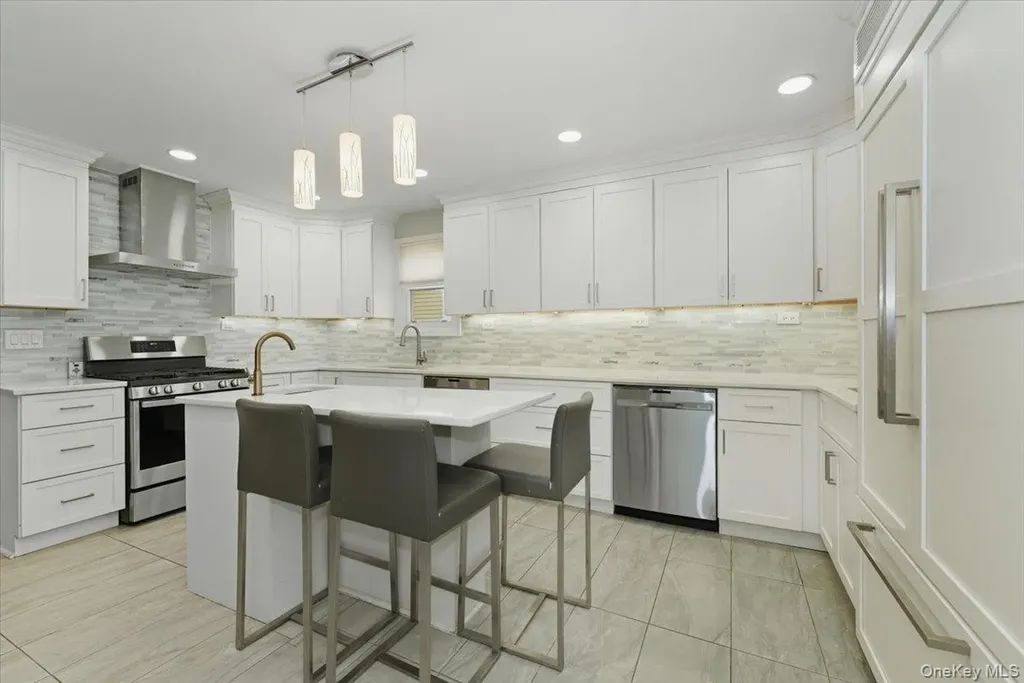 422 Cedarhurst Avenue Cedarhurst NY 11516