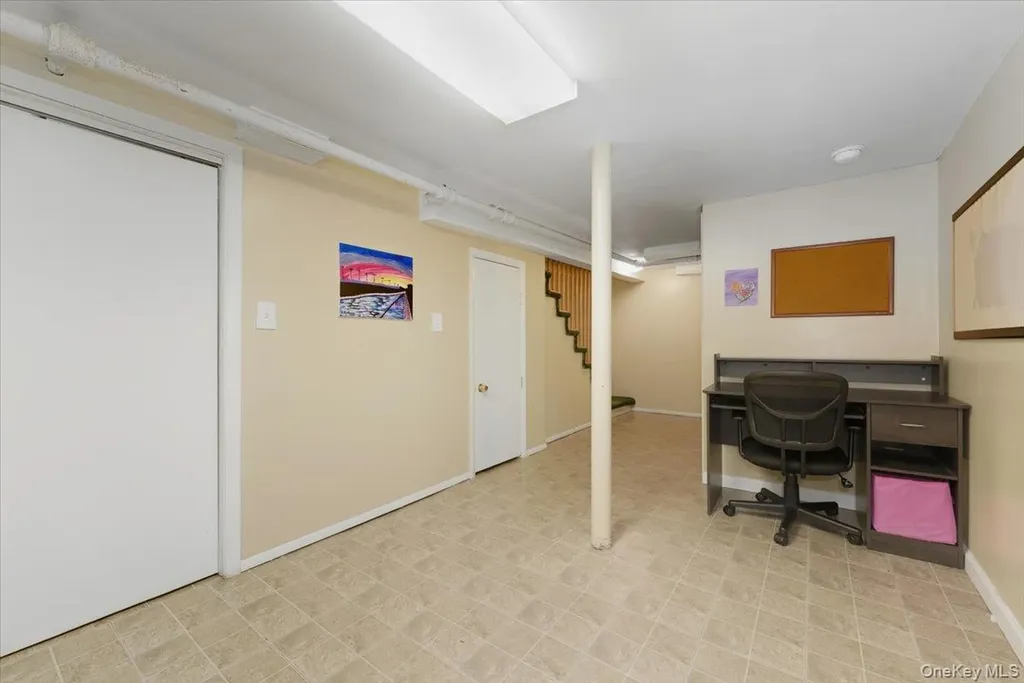 422 Cedarhurst Avenue Cedarhurst NY 11516