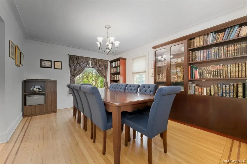 422 Cedarhurst Avenue Cedarhurst NY 11516