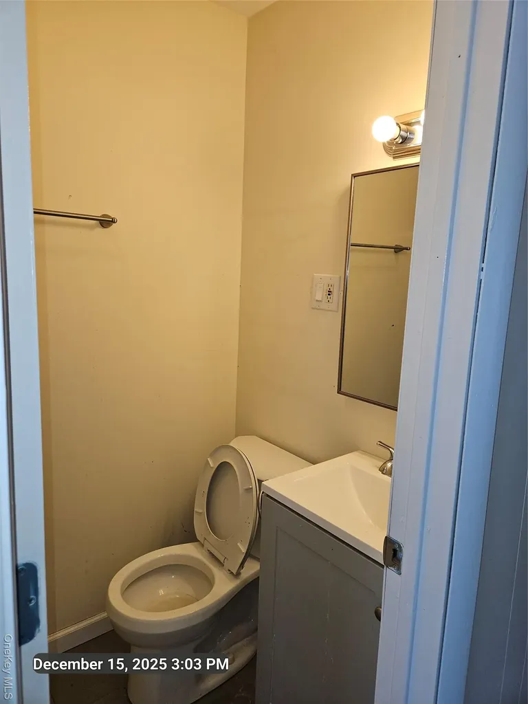1 Beech Drive Ronkonkoma NY 11779