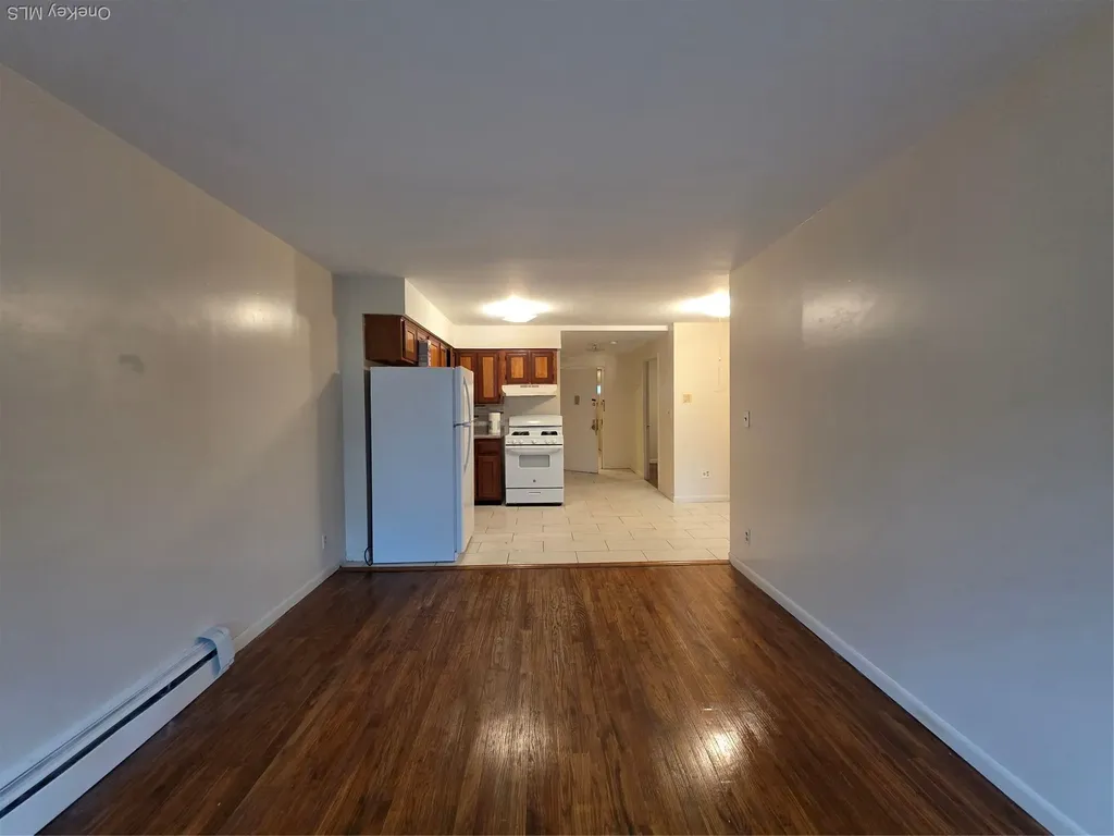 3005 Ely Avenue Bronx NY 10469
