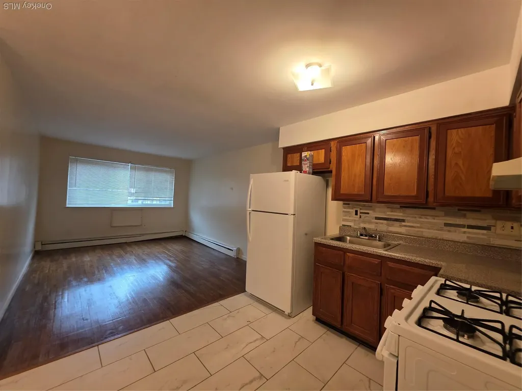 3005 Ely Avenue Bronx NY 10469