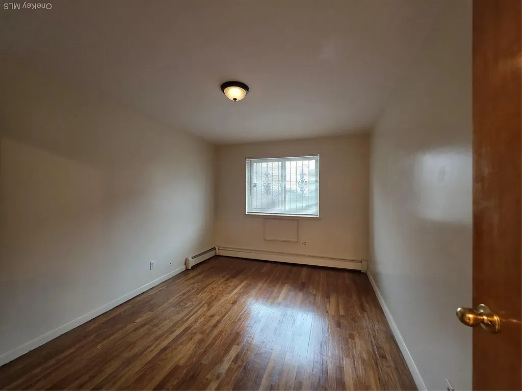3005 Ely Avenue Bronx NY 10469