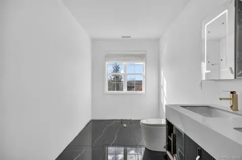 5 Clearwater Court Beacon NY 12508