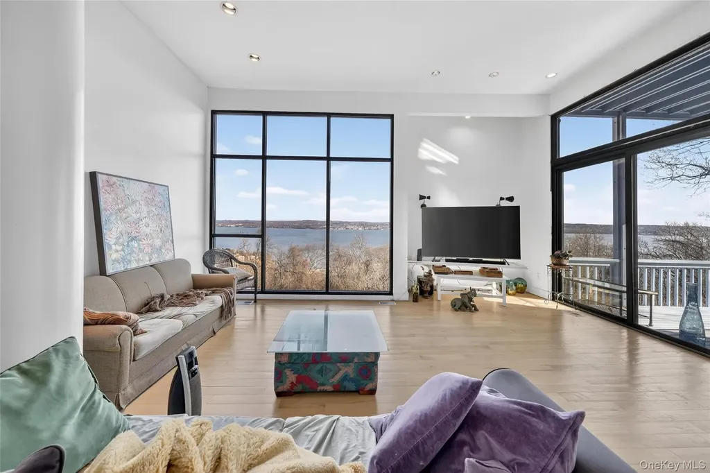 288 S Boulevard Nyack NY 10960
