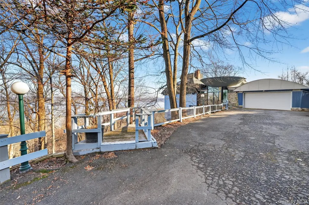 288 S Boulevard Nyack NY 10960