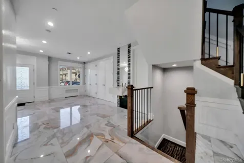 48 Garden Terrace Spring Valley NY 10977