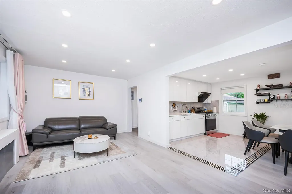 223-36 65th Avenue Bayside NY 11364