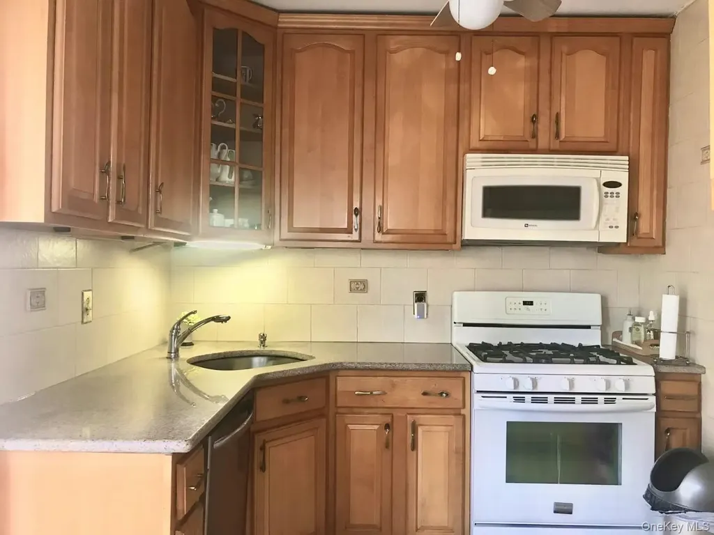 207-01 34th Avenue Bayside NY 11361