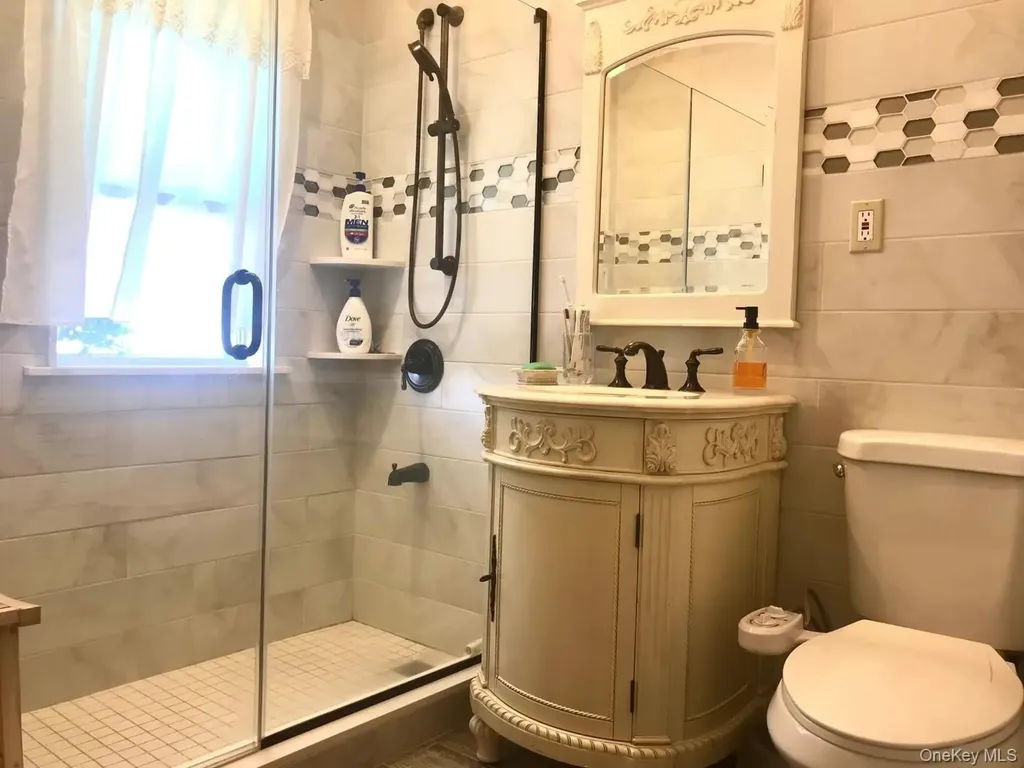 207-01 34th Avenue Bayside NY 11361
