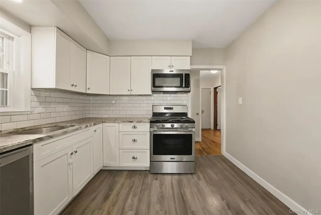 222 Lido Parkway Lindenhurst NY 11757
