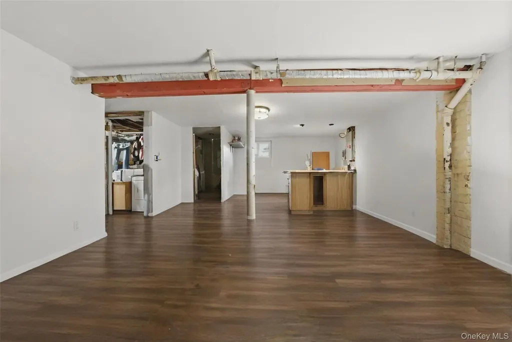 222 Lido Parkway Lindenhurst NY 11757