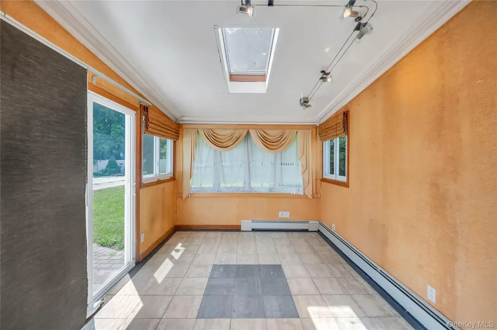 8 Brenner Road Coram NY 11727
