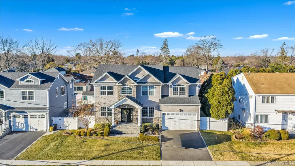 76 Northern Parkway W Plainview NY 11803