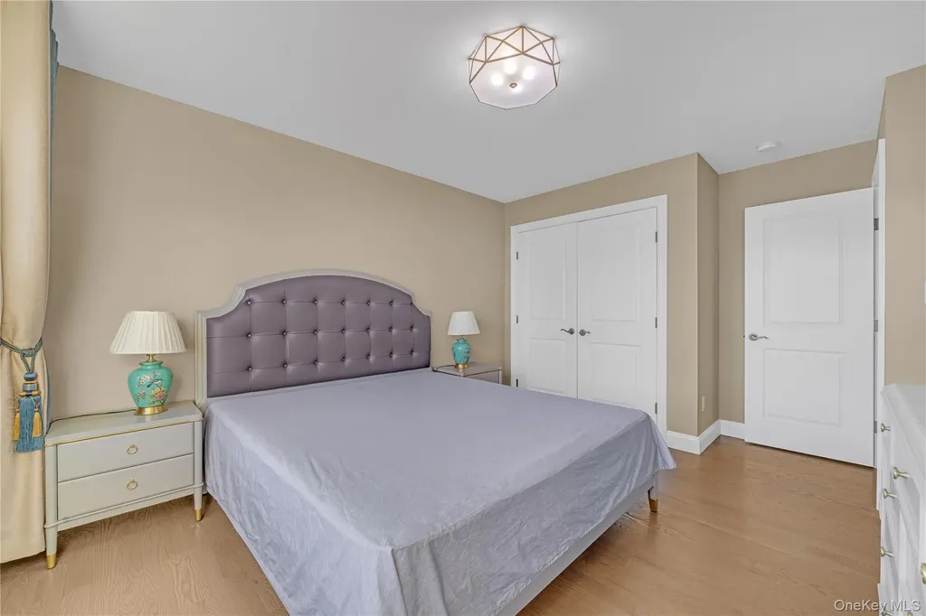 76 Northern Parkway W Plainview NY 11803