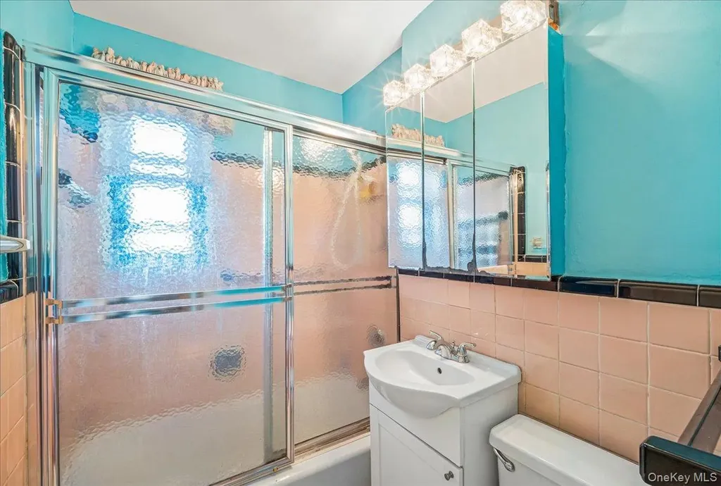 199-07 17th Avenue Bayside NY 11360