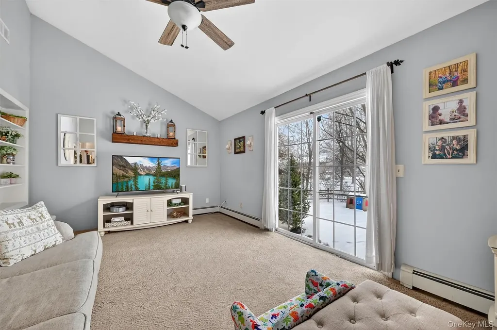 6 Wayne Drive Middletown NY 10940