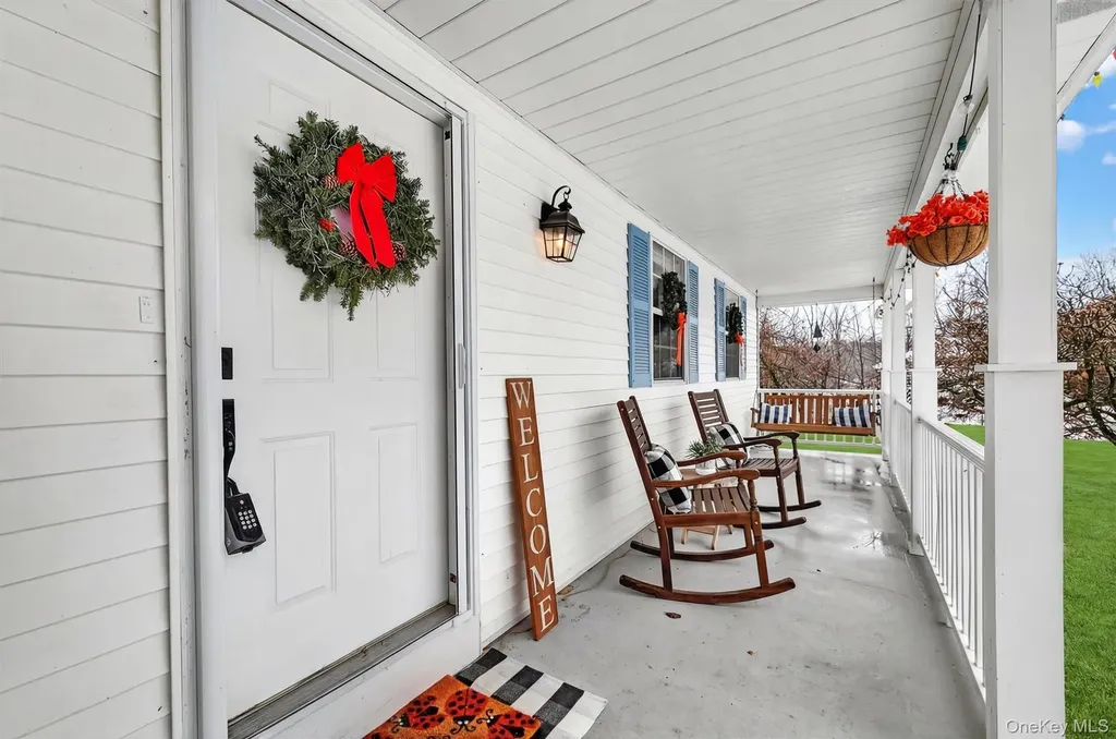6 Wayne Drive Middletown NY 10940