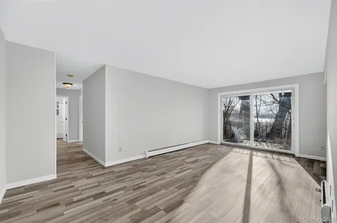 4 Colonial Road Beacon NY 12508