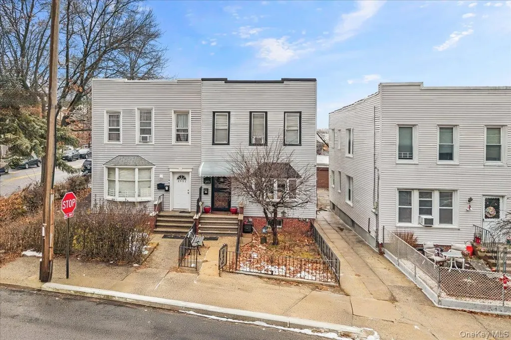 2953 Harding Avenue Bronx NY 10465