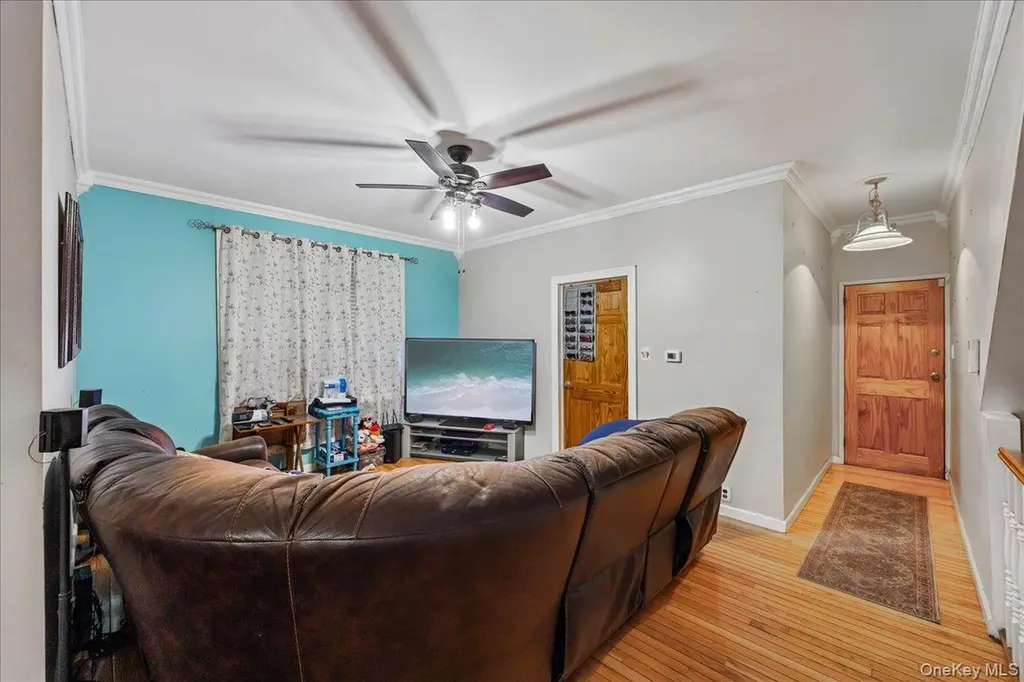 2953 Harding Avenue Bronx NY 10465