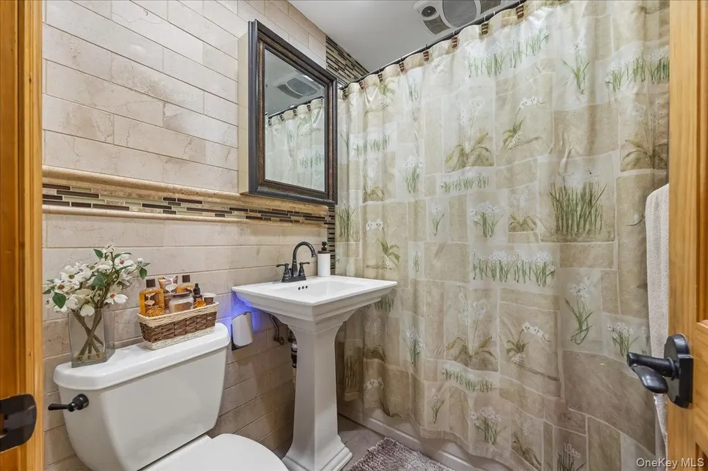 2953 Harding Avenue Bronx NY 10465