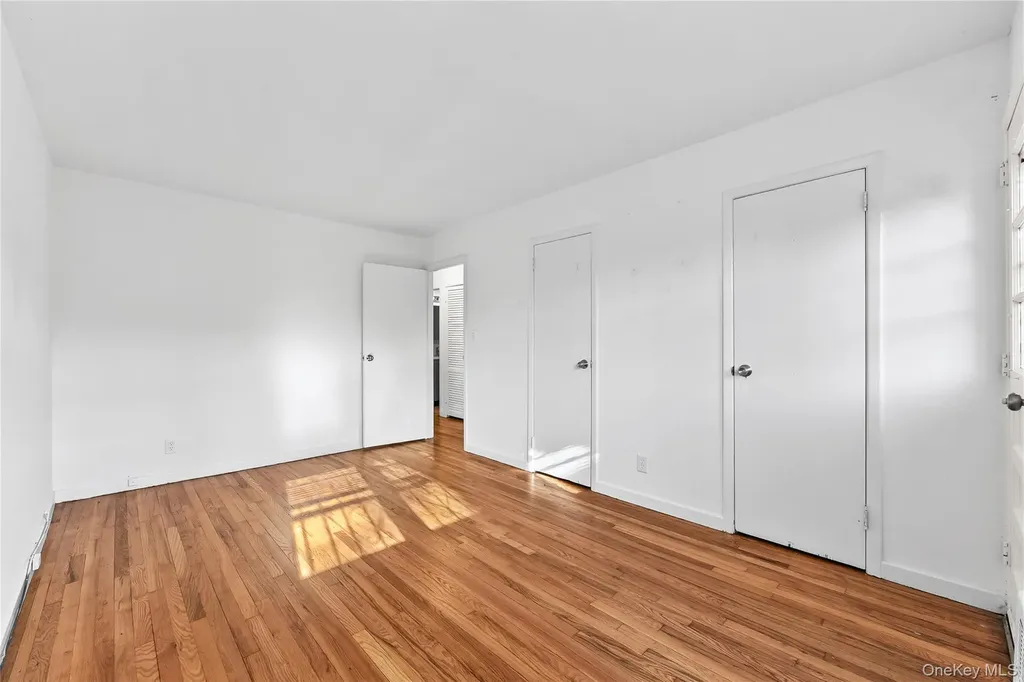 20004 39th Avenue Bayside NY 11361