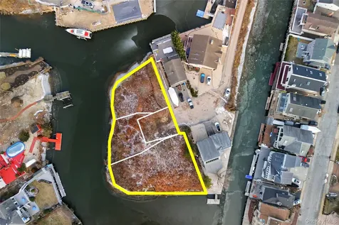 6 Island Plaza Bellmore NY 11710