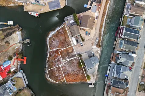 6 Island Plaza Bellmore NY 11710