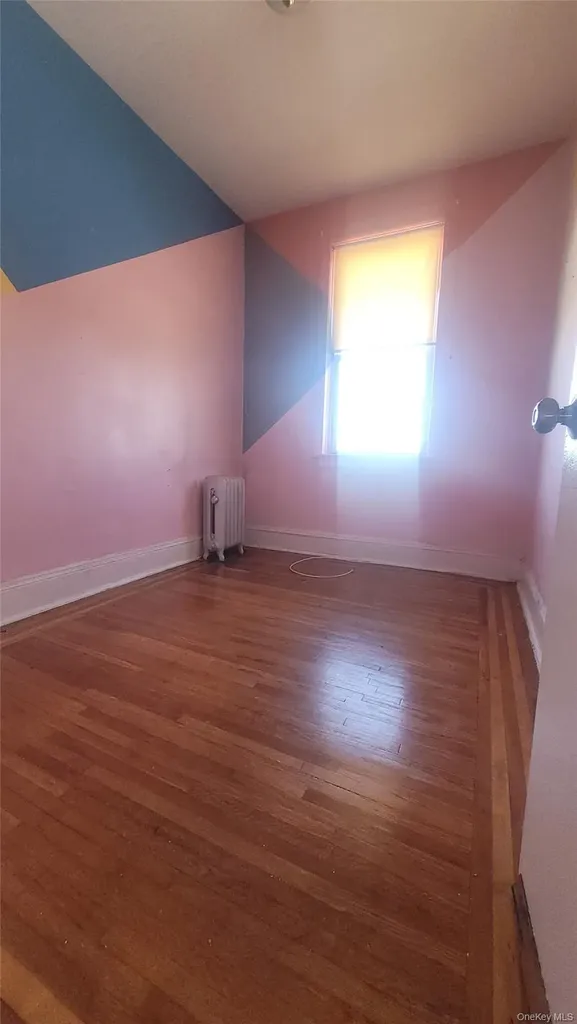 2924 Yates Avenue Bronx NY 10469