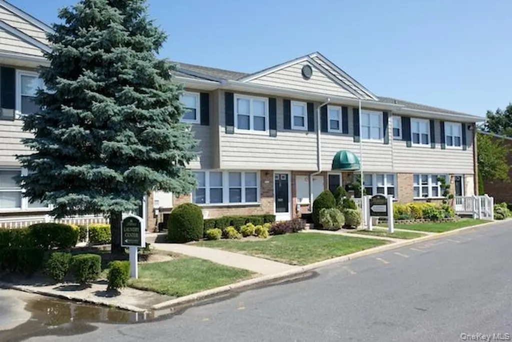 1355 Roanoke Avenue Riverhead NY 11901