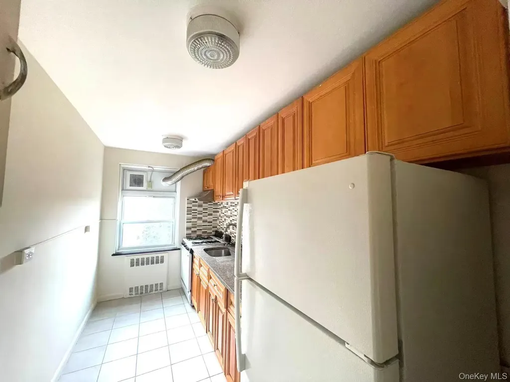 147-37 38th Avenue Flushing NY 11354