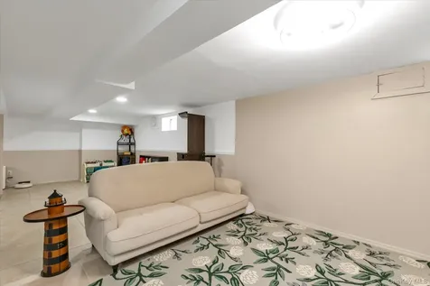 2451 Joseph Court Bellmore NY 11710