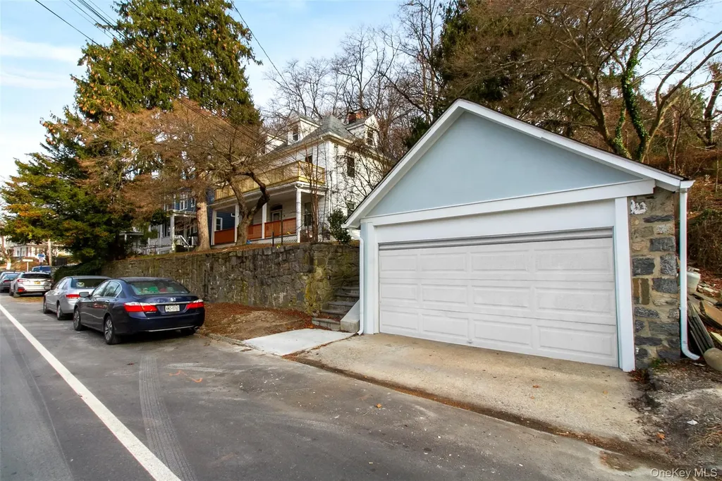 80 Broadway Dobbs Ferry NY 10522