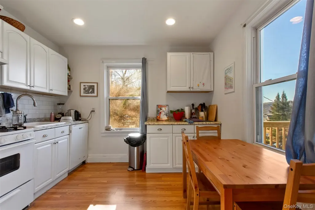 80 Broadway Dobbs Ferry NY 10522