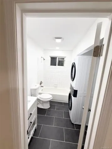 31 N Cozine Road Manorville NY 11949