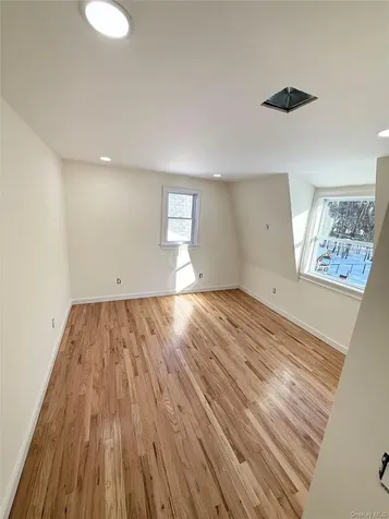 31 N Cozine Road Manorville NY 11949