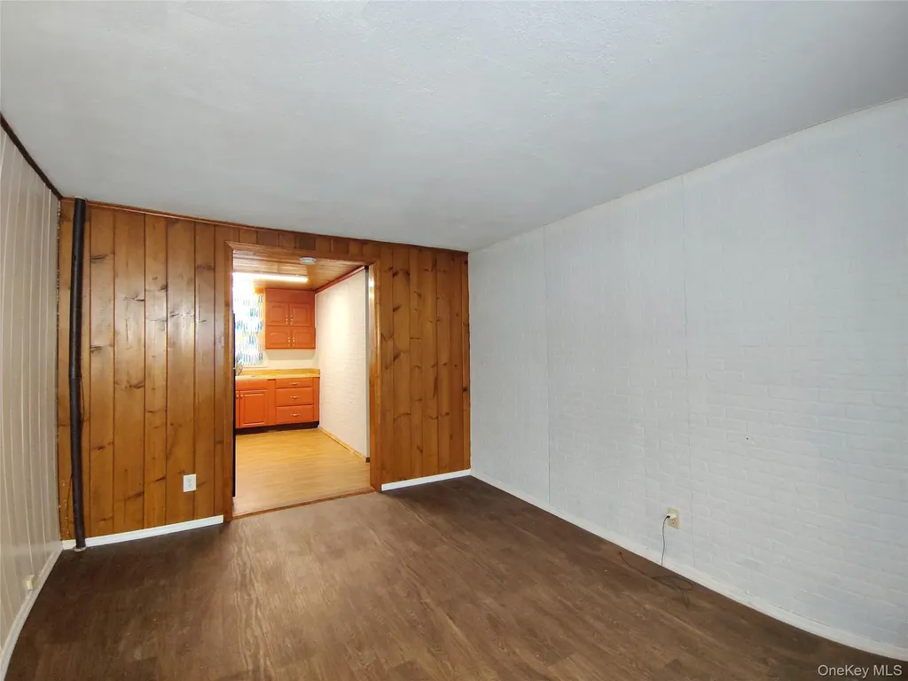 32 Vernon Terrace Poughkeepsie NY 12601
