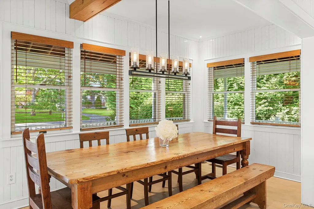 21 Cove Road Sag Harbor NY 11963